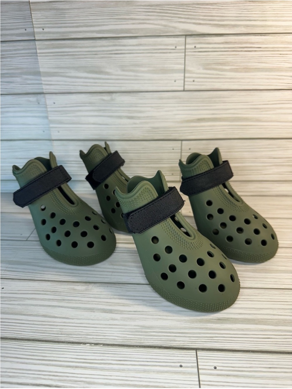 Dog Shoes for Hot Pavement Comfortable Paw Protection
Size XL Green Booties Rain - Picture 2 of 14